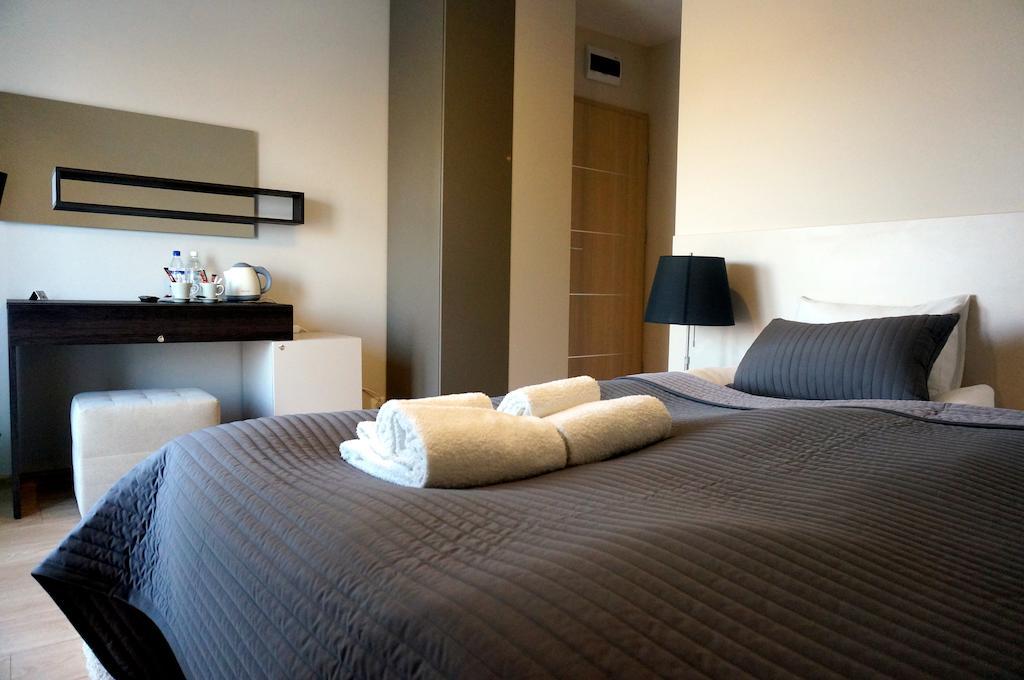 Villa Modlin Airport Nowy Dwór Mazowiecki Habitación foto