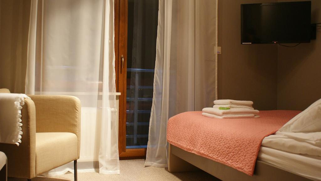 Villa Modlin Airport Nowy Dwór Mazowiecki Habitación foto