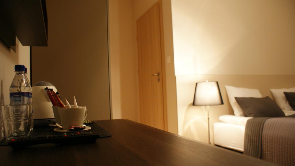 Villa Modlin Airport Nowy Dwór Mazowiecki Habitación foto